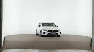 Mercedes-Benz A 200  Progressive Night Kamera MBUX Navi AUT