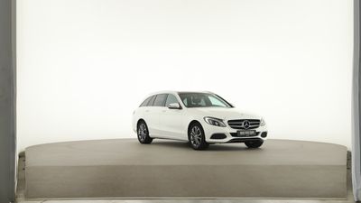 Mercedes-Benz C 200 d T Avantgarde Pano MBUX Navi AUT LED SHZ