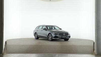 Mercedes-Benz E 400 d 4M T Avantgarde Standhz Distronic AHK