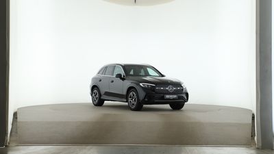 Mercedes-Benz GLC 220 d 4M AMG Distronic Memory MBUX Navi AUT