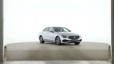 Mercedes-Benz E 220 d Avantgarde Pano Widescreen MBUX SHZ LED