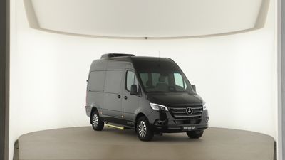 Mercedes-Benz Sprinter 319 CDI Tourer Standard Distronic Navi