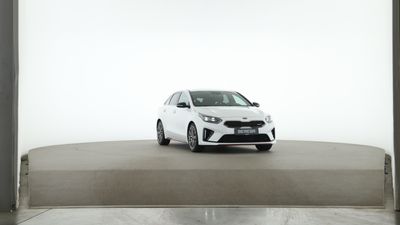 KIA Proceed GT 1.6 T-GDI White DeLuxe Navi JBL Prem