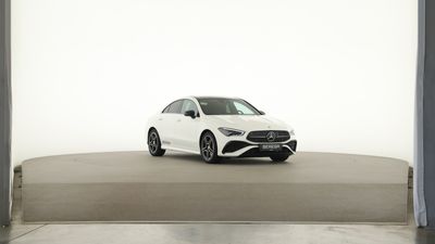 Mercedes-Benz CLA 200  AMG Night Pano Kamera MBUX Navi AUT