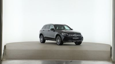 Mercedes-Benz GLC 300 de 4M AMG Pano AHK Distronic Memory