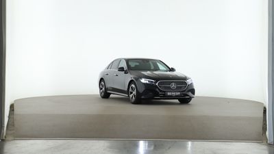 Mercedes-Benz E 220 d Avantgarde Distronic Kamera Navi AUT