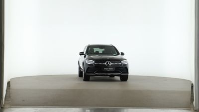 Mercedes-Benz GLC 300 e 4M AMG Distronic AHK Kamera MBUX Navi