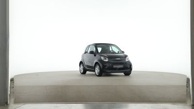 Smart fortwo EQ 22 kW Schnelllader Sitzhzg 15 Zoll LMF