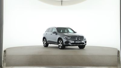 Mercedes-Benz GLC 220 d 4M Exclusive Pano Kamera MBUX Navi