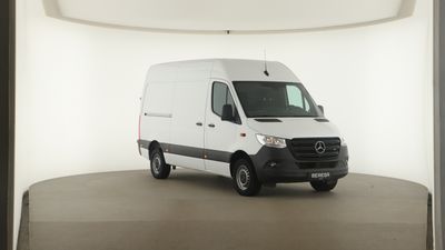 Mercedes-Benz Sprinter 317 Kasten Standard Hoch L2H2 Navi SHZ