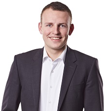 Nikolas Minnebusch Nikolas Minnebusch